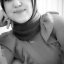 @0namia